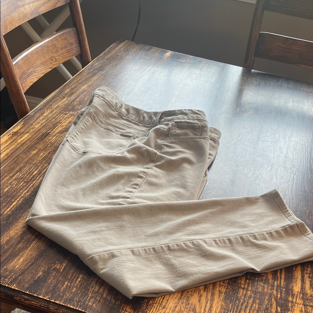 Chico's Straight Leg Pants in Light Taupe